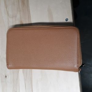 All about the Benjamin's wallet